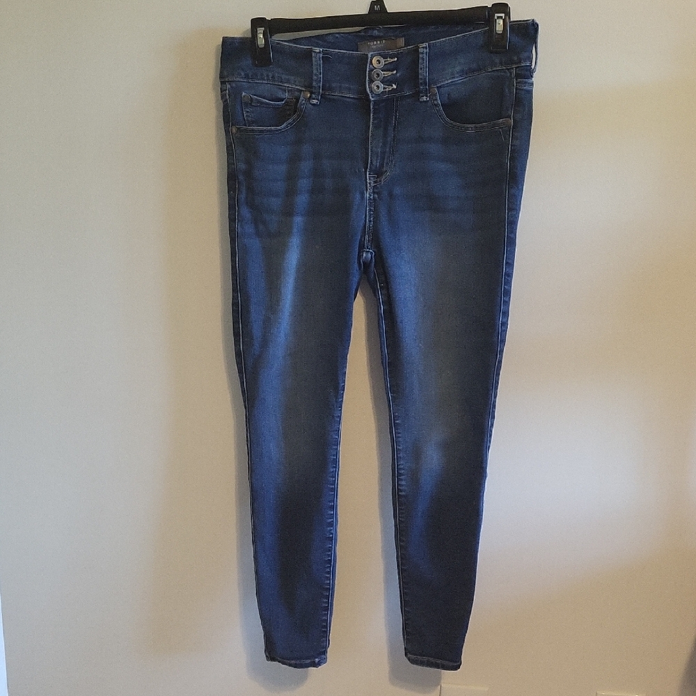 Torrid 12 Short Blue Jeggings Denim Jeans